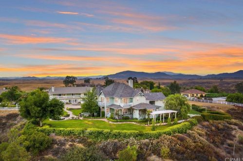 39650 Patagonia Ct, Temecula, CA 92591-5051
