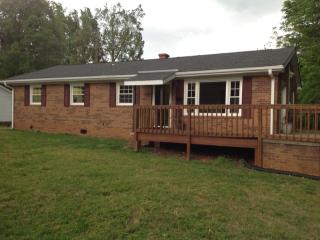 507 Tenth St, Mebane, NC 27302-3325