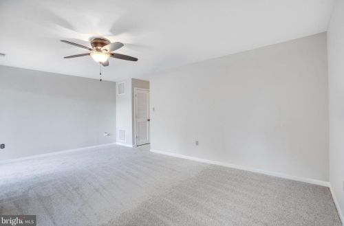 7769 Asterella Ct, Springfield VA  22152-3133 exterior