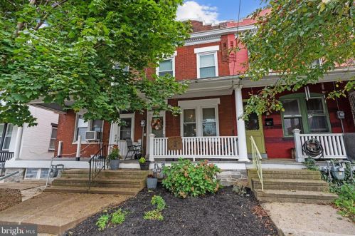 428 Ross St, Lancaster PA  17602-1944 exterior