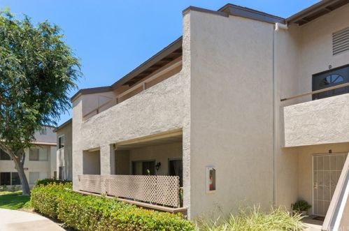 21931 Rimhurst Dr, El Toro, CA 92630-5980