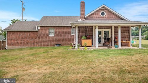 251 Solid Oak Dr, Three Churches WV  26757-6383 exterior
