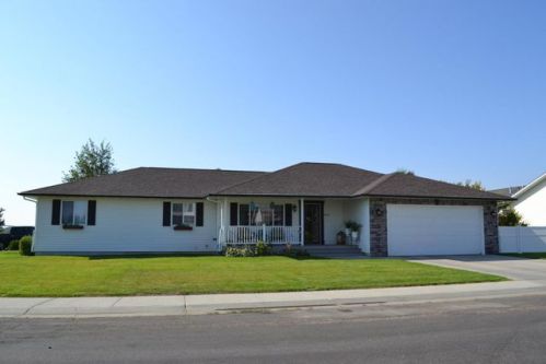 1810 Paintbrush Dr, Sheridan, WY 82801-6724