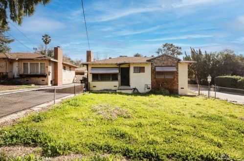 2912 Marengo Ave, Altadena, CA 91001-4818