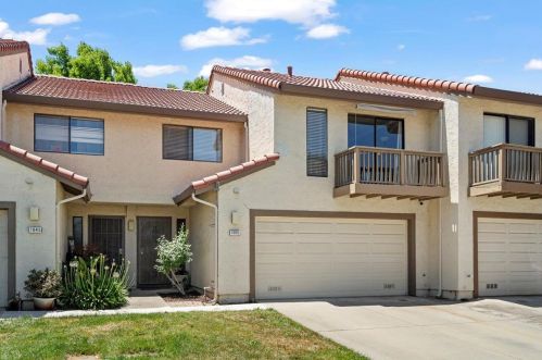 7055 Princevalle St, Gilroy, CA 95020-6460