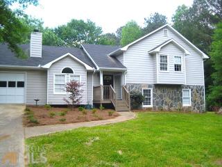 46 Tulip Way, Carrollton, GA 30116-5027