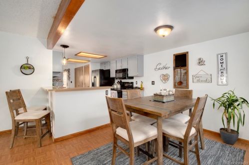 1826 Quintero Way, Aurora CO 80015-2521 exterior