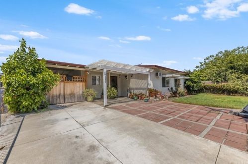 16833 Benbow St, Covina, CA 91722-2411