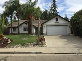 4845 Monte Verde Ct, Visalia, CA 93277-8888