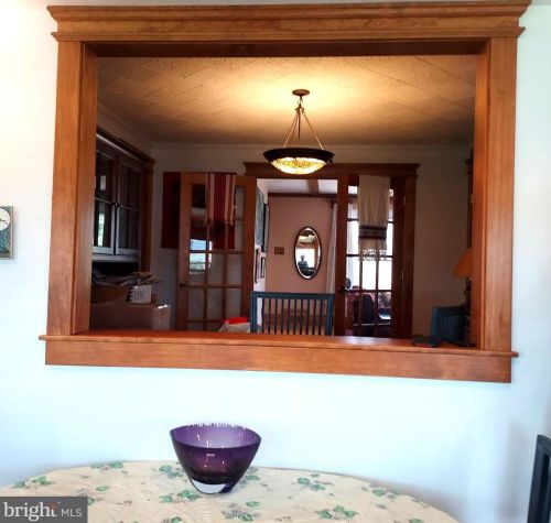 177 Upper Fry Rd, Trenton NJ 08628-2734 exterior