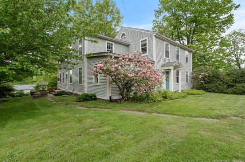 477 Laurel Grove Rd, Middletown, CT 06457-4930