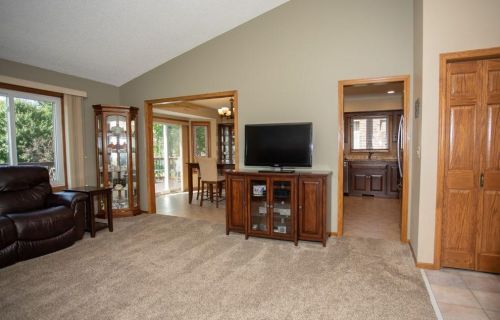 7873 28th St, Saint Paul MN  55128-4803 exterior