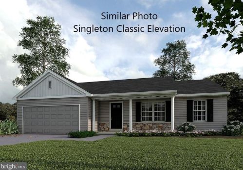 3303 Walker Ave, York, PA 17315-2856