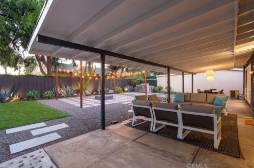 2230 Alona St, Santa Ana CA  92706-2419 exterior