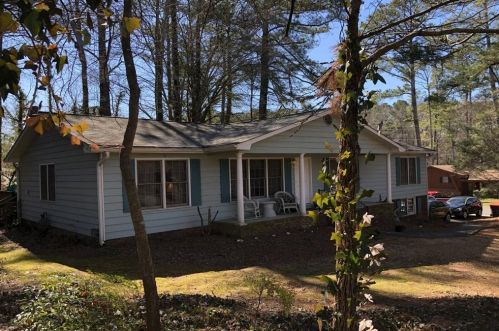 1060 Research Dr, Marietta, GA 30066-5533