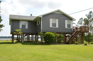160 Wackena Way, Cape Lookout National Seasho, NC 28516-6613