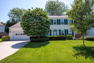 8307 Frosty Ct, Lorton, VA 22079-1314
