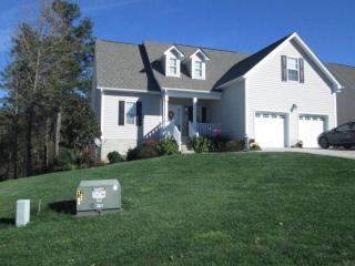 301 Hidden Oaks Dr, Flintstone, GA 30725-2739