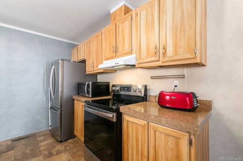 2200 37th St, Greeley CO 80620-2217 exterior