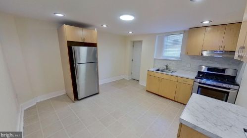 1339 31st St, Philadelphia PA  19121-4403 exterior
