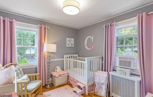 27 New England Rd, Maplewood NJ 07040-1057 exterior