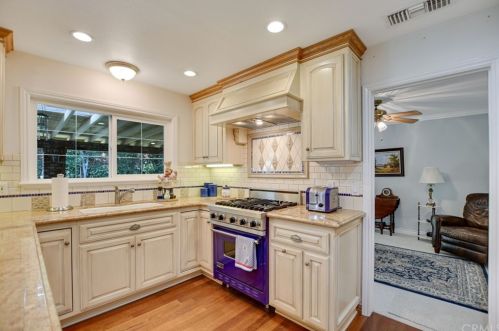 225 Carbonia Ave, Walnut, CA 91789-2512