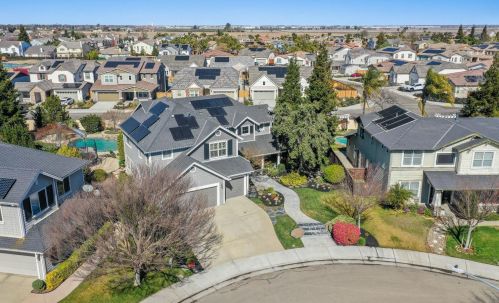 1201 Citadelle St, Tracy, CA 95304-5838