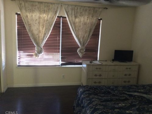 6899 Crst Ave, Riverside CA  92503-1162 exterior