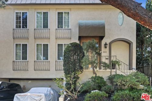 944 17th St, Santa Monica CA  90403-3274 exterior