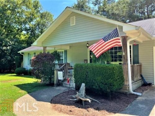 1400 Spout Springs Rd, Cave Spring, GA 30124-2306