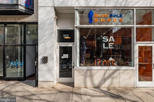 1805 Chestnut St, Philadelphia PA  19103-3709 exterior