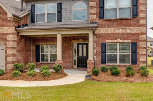 232 Misty Grove Dr, Loganville, GA 30052-6628