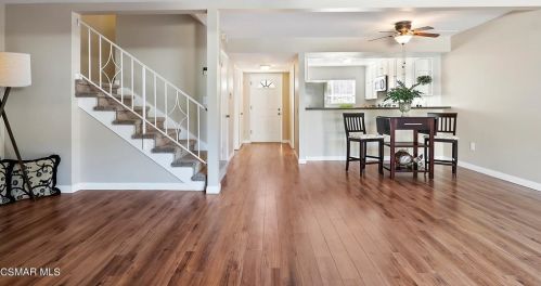 26250 Alizia Canyon Dr, Calabasas, CA 91302-2698