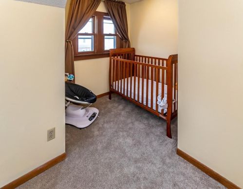 737 Desoto St, Saint Paul MN  55130-4215 exterior