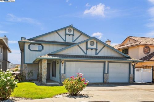 5690 Beaver Ln, Discovery Bay, CA 94505-9405