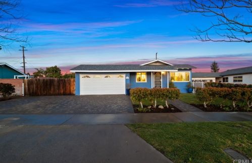 245 James St, Orange, CA 92869-3824