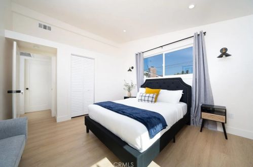 9935 Harle Ave, Anaheim CA  92804-5925 exterior
