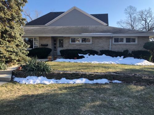 5301 Central Ave, Western Springs, IL 60558-1835