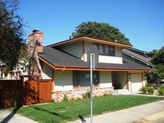 1598 Oak St, Fairfield CA  94559-2835 exterior
