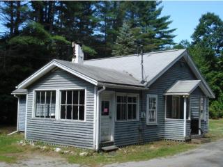 1415 River Rd, Unity, NH 03603-4151