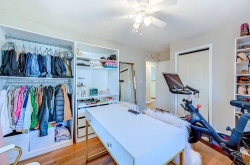 2566 Dewey Ave, Atlanta GA  30344-1048 exterior