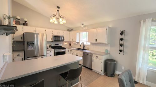 1701 126th Ave, Minneapolis MN  55449-3910 exterior