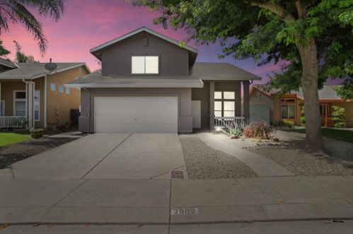 2902 Volpi Dr, Stockton, CA 95206-4679