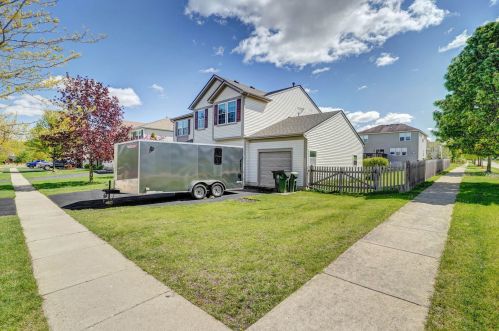 371 Charles Dr, Antioch, IL 60002-8943