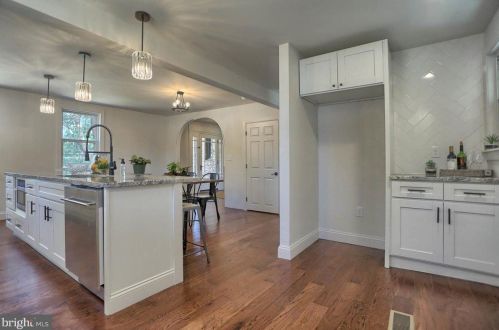 1604 Pine Rd, Carlisle PA  17015-9324 exterior