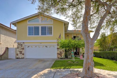 6458 Sombrero Ave, Cypress, CA 90630-5328
