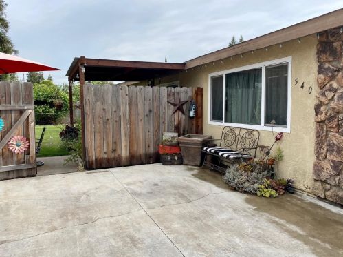 540 Reynolds Ave, Valley Home, CA 95361-2530