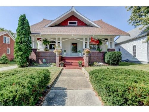 209 Wood St, Maroa, IL 61756-9548