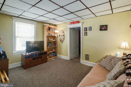 120 Virginia Ave, Camden NJ 08108-2633 exterior