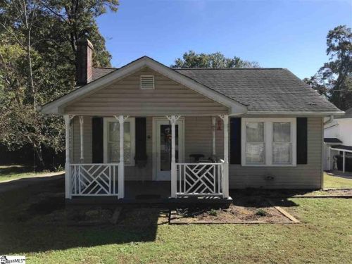 104 Buddin St, Easley, SC 29640-3002